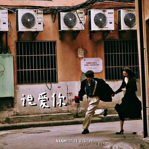 巨乳美女加光屁屁加无遮挡
