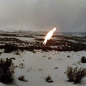 巨乳美女加光屁屁加无遮挡
